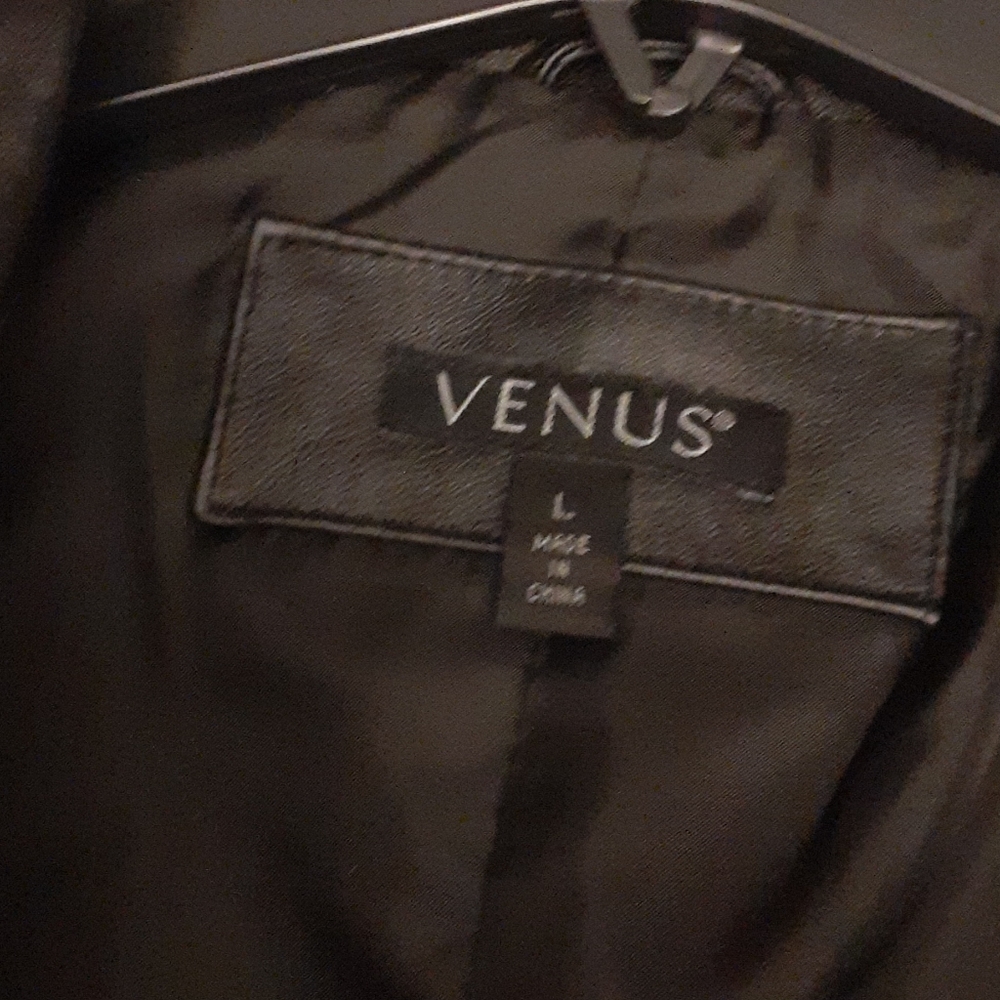 Leather Jacket - Picture 7 of 10